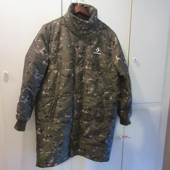 Converse Other - Converse Camo Puffer Jacket